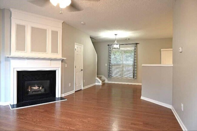 Building Photo - 3485 Oxwell Dr NW