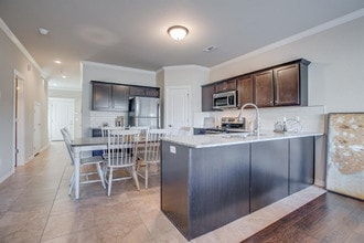 Building Photo - Kilimanjaro Townhomes