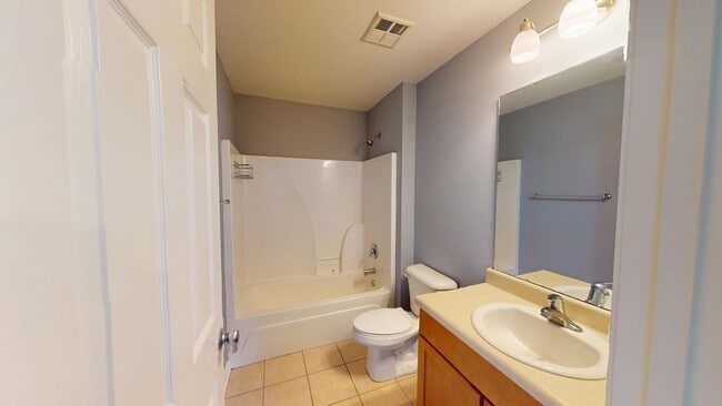 Building Photo - 2 bed/2 bath NoDa 2 story for lease
