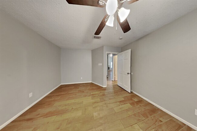 Building Photo - 12519 Limber Pine Pl