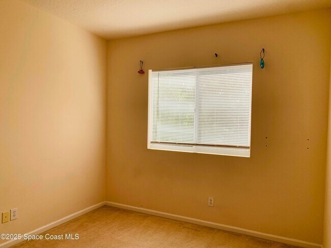 Building Photo - 4314 Canby Dr