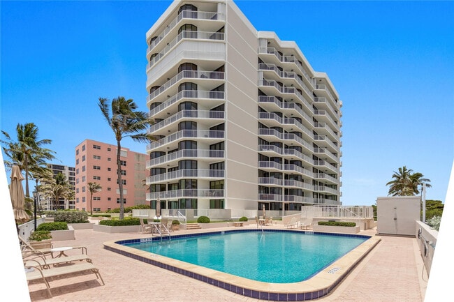 Building Photo - 2917 S Ocean Blvd