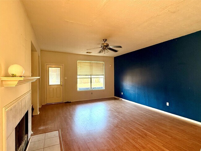 Building Photo - 16714 Bethan Glen Ln