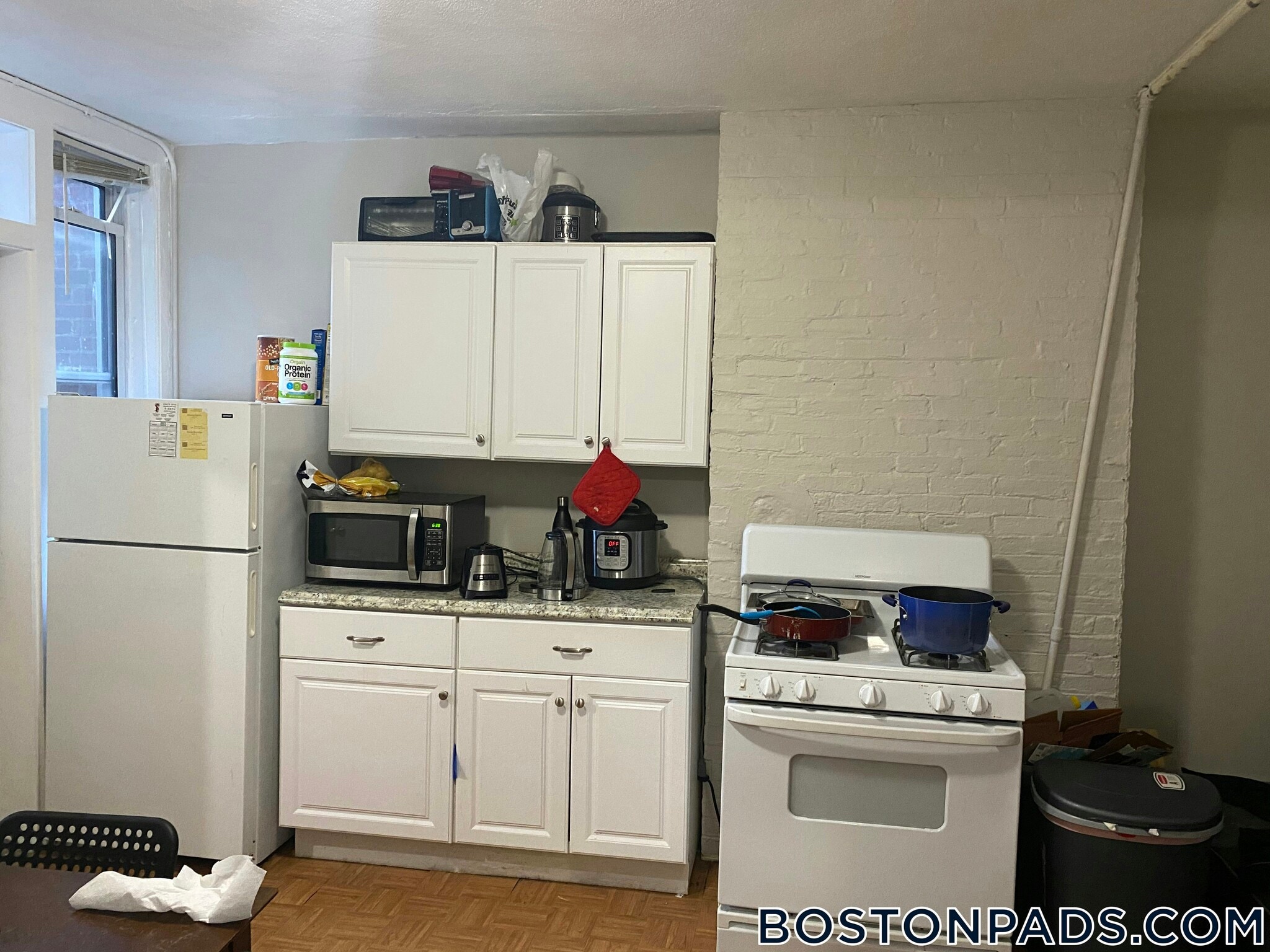 Building Photo - 161 Endicott St