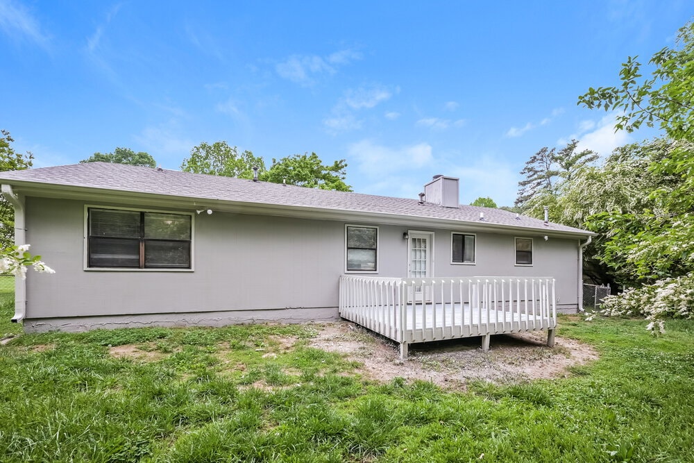 Building Photo - 488 Carillon Ln