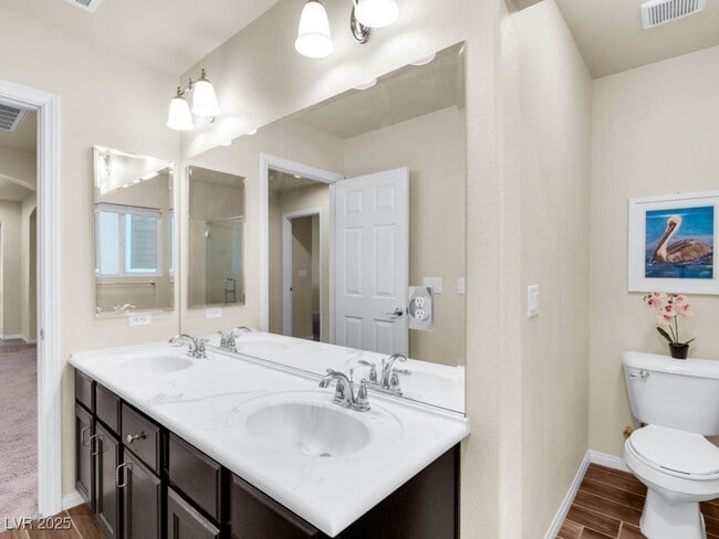 Building Photo - 6465 Grande River Ct