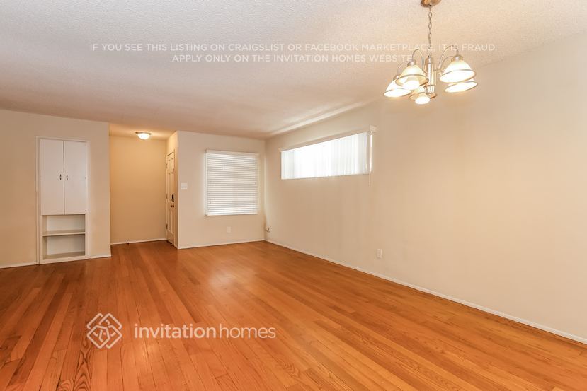Building Photo - 13403 Traub Ave