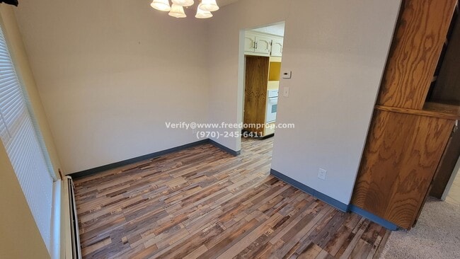 Building Photo - Established 3 bedroom 2 bath home