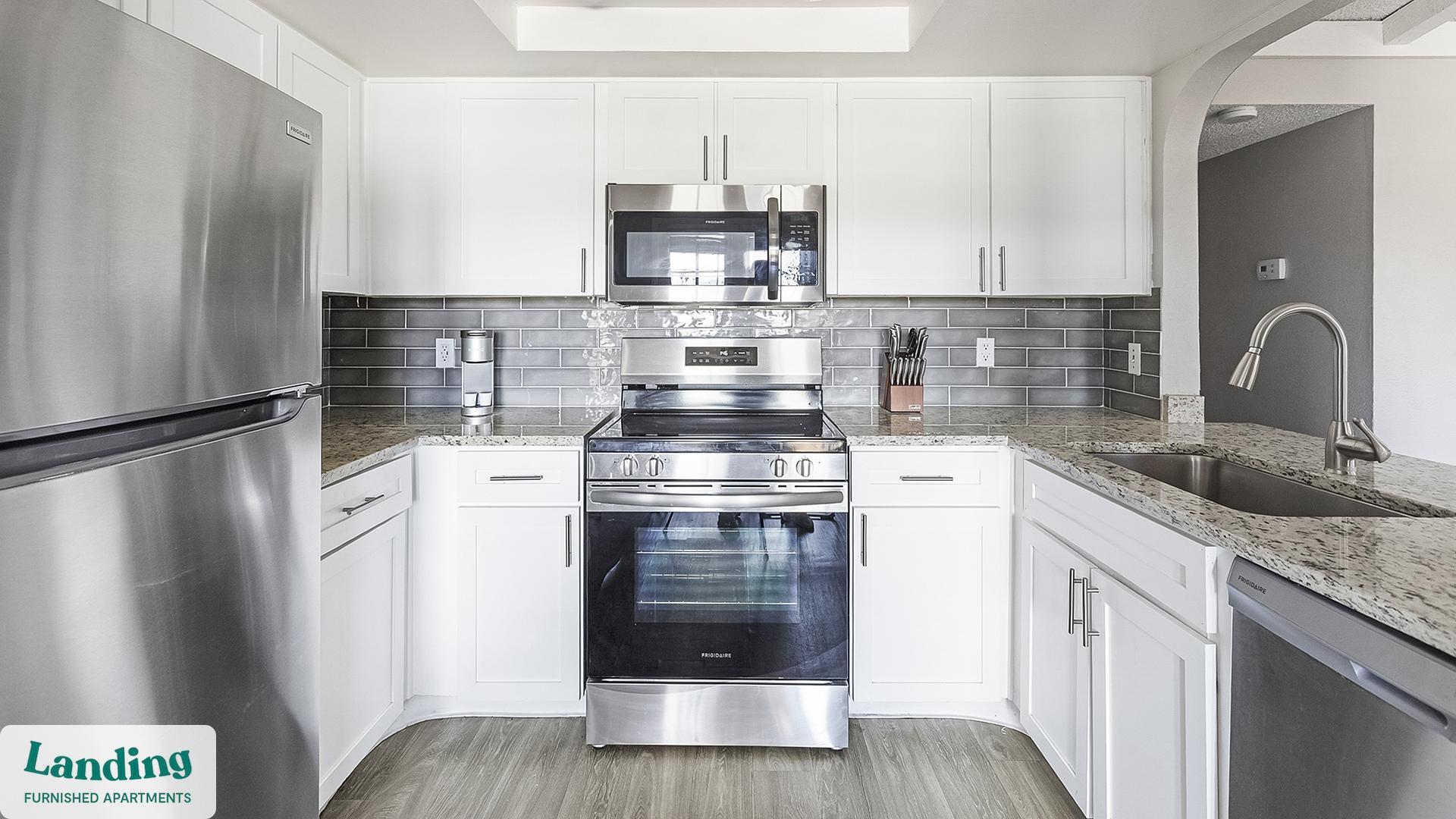 Building Photo - 5272 Tamarus St