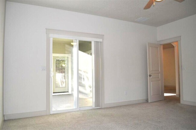 Building Photo - 9083 W Dalton Pl