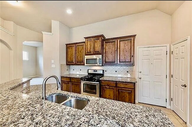 Building Photo - 2712 Santa Domingo Dr