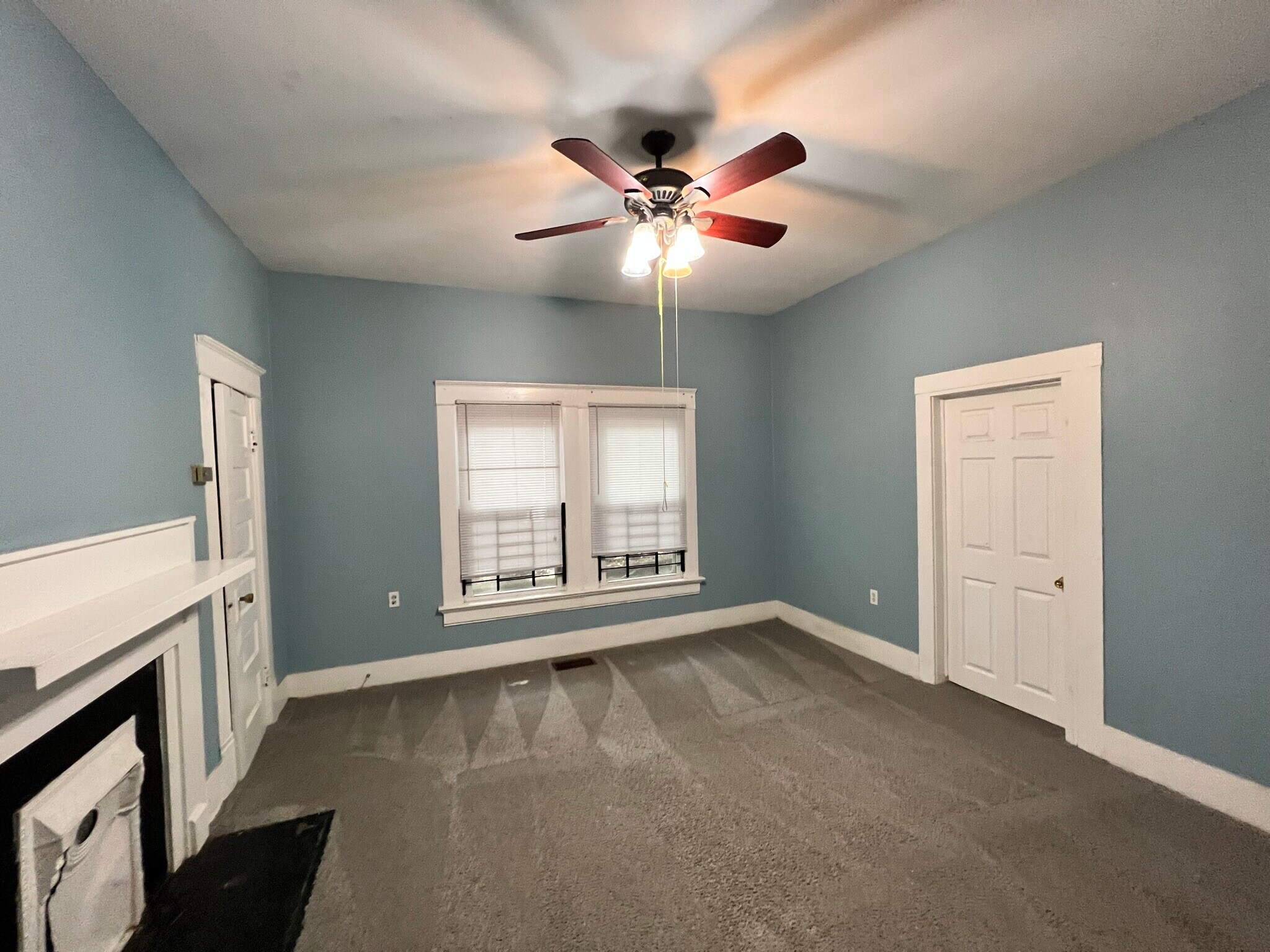 Building Photo - 1080 Curran St NW