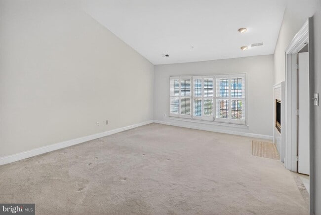 Building Photo - 7907 Turncrest Dr