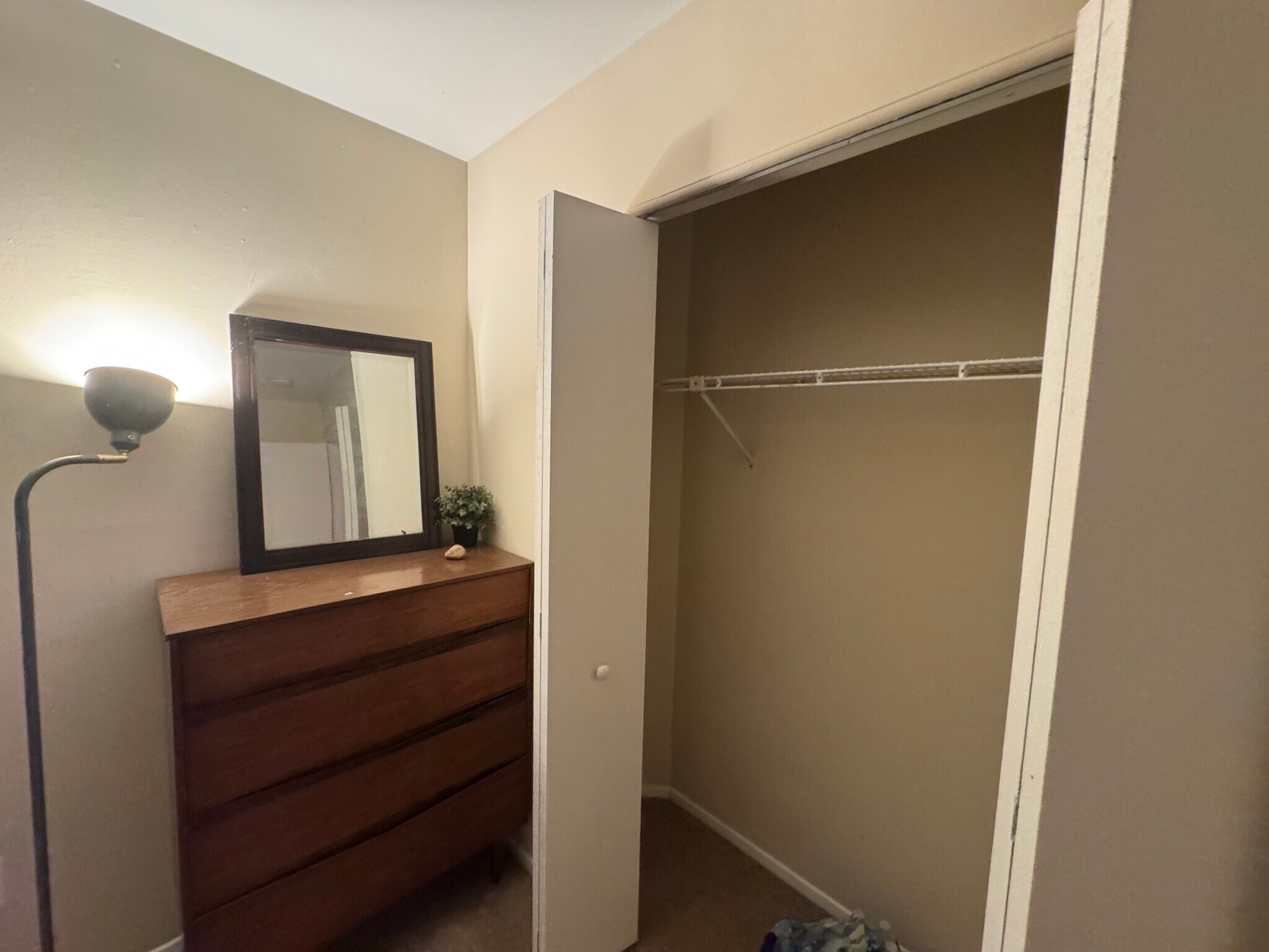 Building Photo - 4835 Berwyn House Rd