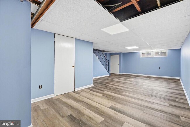 Building Photo - 934 Argonne Dr