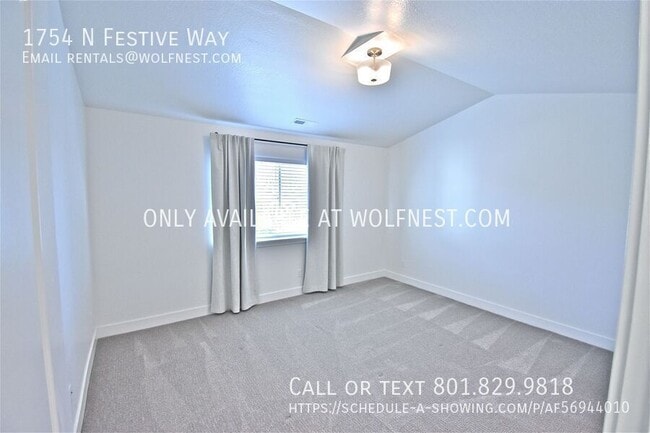 Building Photo - 1754 N Festive Wy