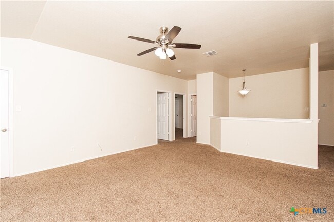 Building Photo - 6509 Creek Land Rd