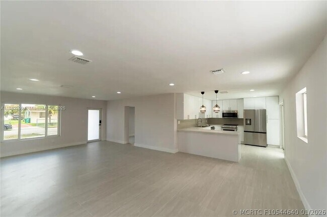 Building Photo - 11872 SW 196th Terrace
