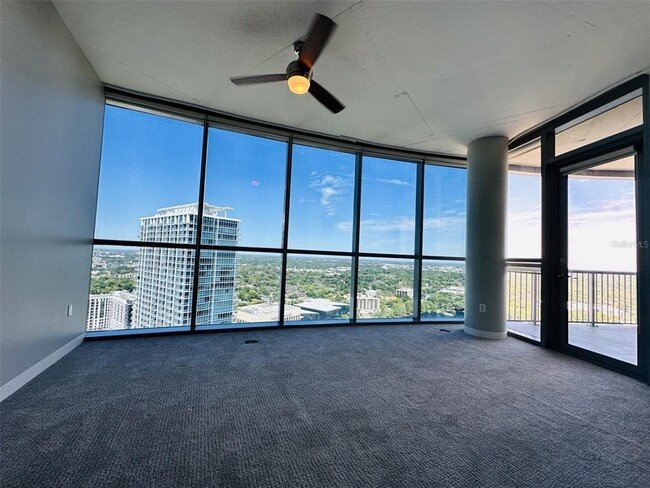 Building Photo - 111 E Washington St