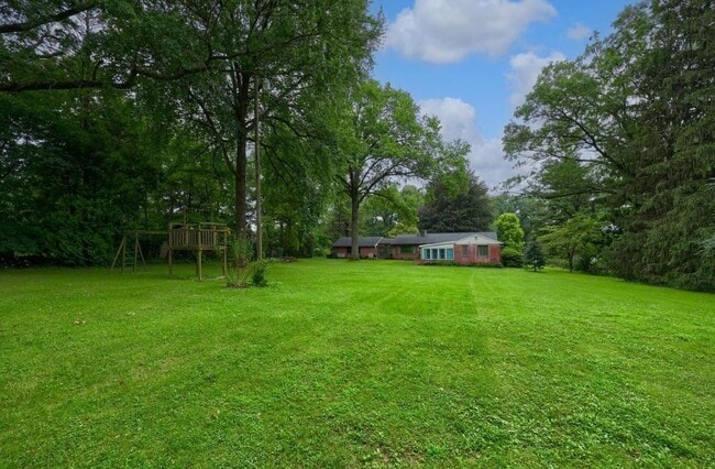 Building Photo - 376 Arbor Rd