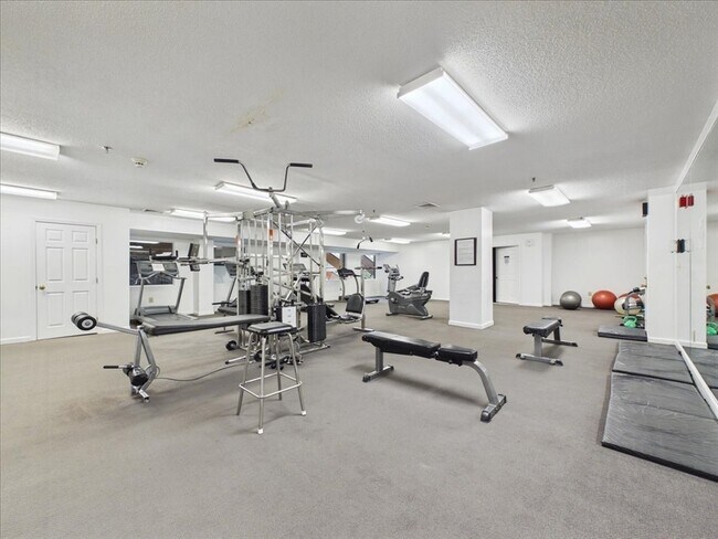 Building Photo - 3920 Mystic Valley Pkwy