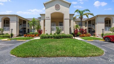 Building Photo - SEASONAL RENTAL IN STONEYBROOK IN ESTERO!!