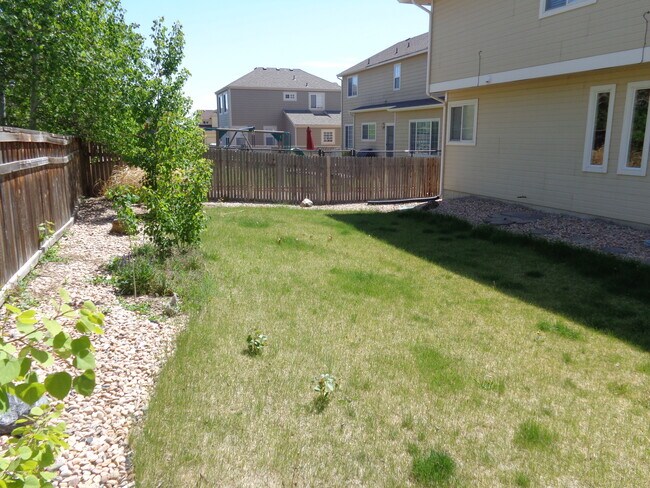 Building Photo - 136 Prairie Falcon Parkway