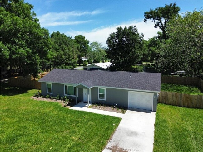 Building Photo - 1781 NE 6th Ave