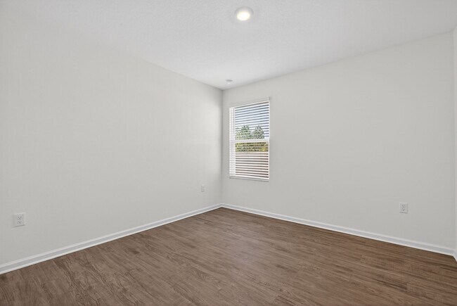 Building Photo - Welcome to your next home  in beautiful Green Cove Springs!