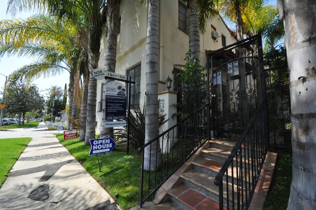 Primary Photo - 1417 S Crescent Heights Blvd