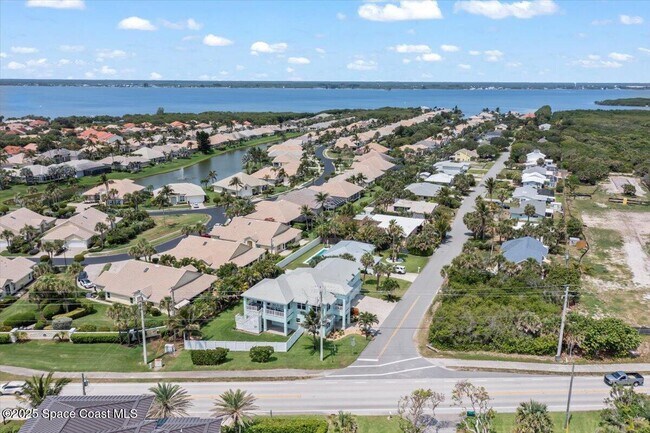 Building Photo - 105 Sea Dunes Dr