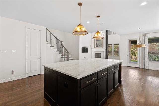 Building Photo - 2445 Saffire Way