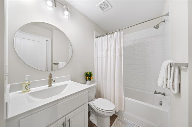 Building Photo - 1247 Zucchini Cir SE