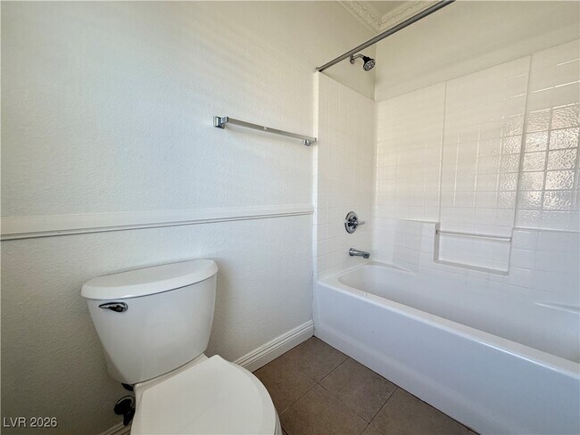 Building Photo - 8896 Tomnitz Ave