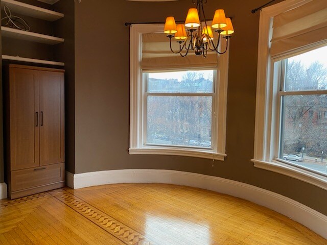 Building Photo - 386 Commonwealth Ave