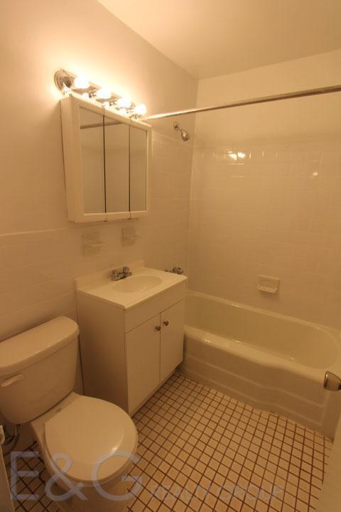 Building Photo - 1 bedroom in JAMAICA NY 11432