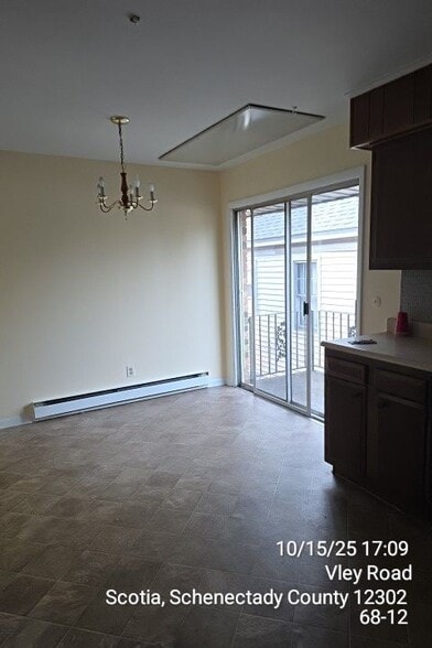 Building Photo - 68 Vley Rd