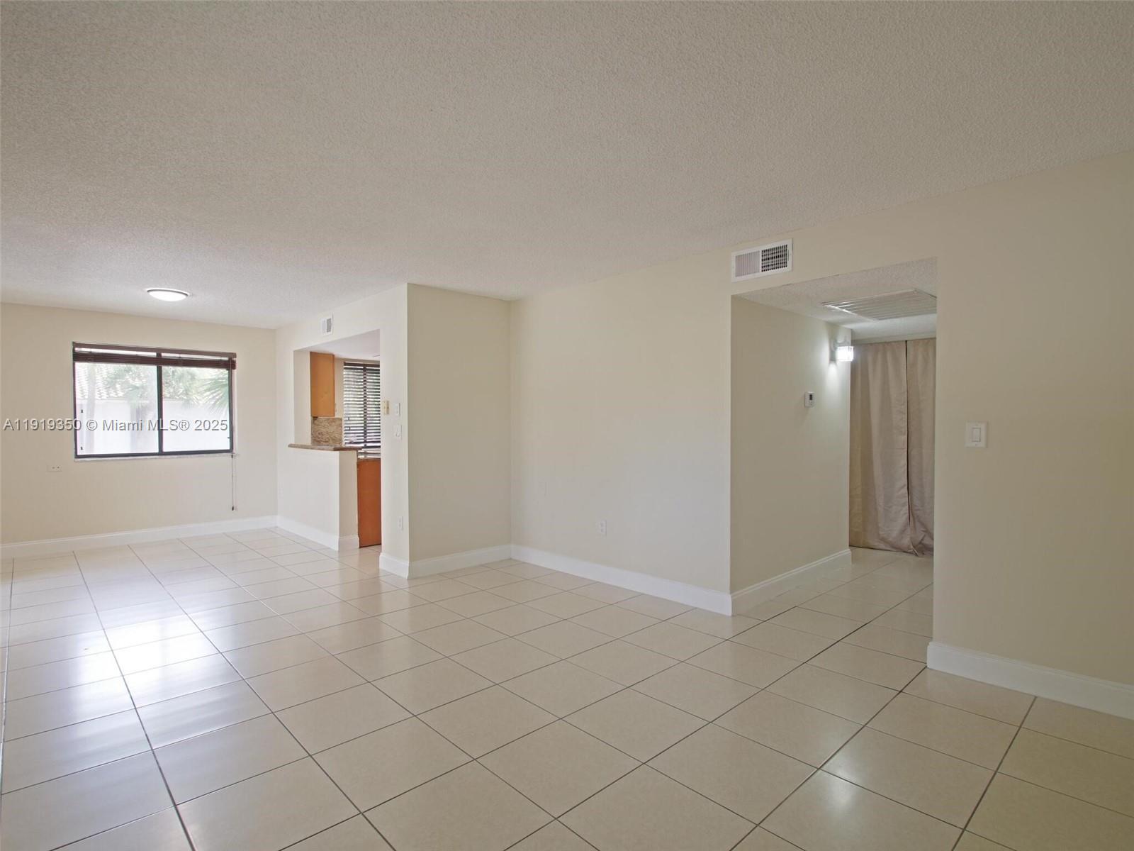 Building Photo - 8321 Coral Lake Dr