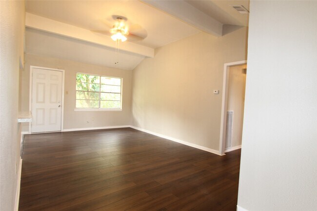 Building Photo - 3111 Long Meadow Dr