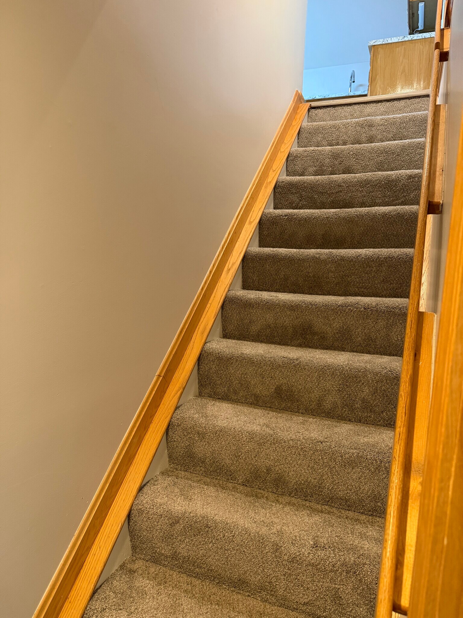 Building Photo - 3062 Laird Ave