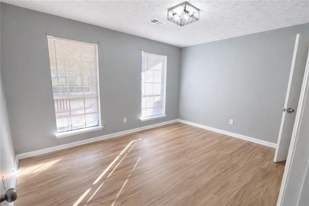 Building Photo - 5145 Paisley Ct NW