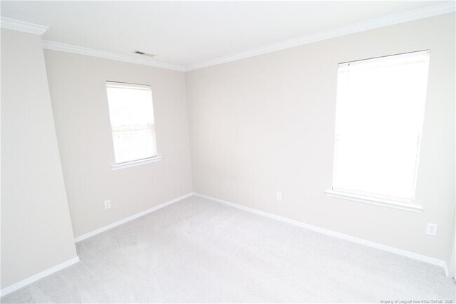 Building Photo - 805 Meeting Hall Dr
