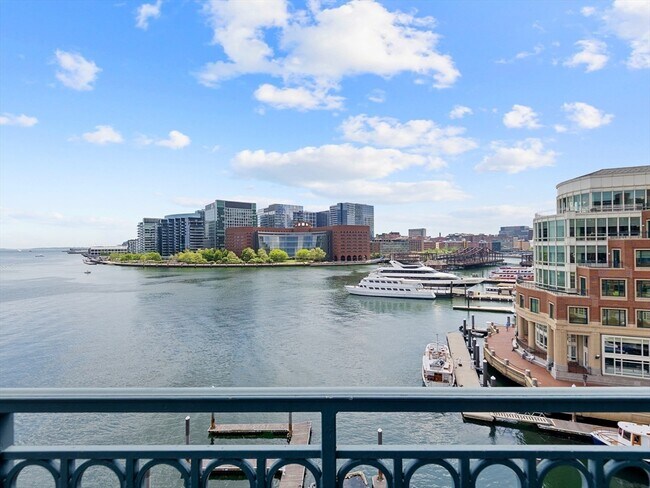 Building Photo - 20 Rowes Wharf