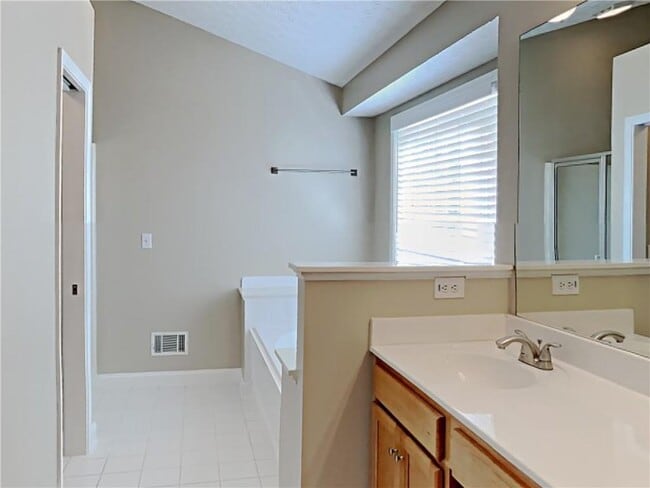Building Photo - 5650 Gayle Trail