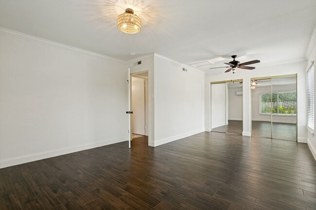 Building Photo - RENOVATED 2-BEDROOM HOME IN EAST TERRELL HILLS