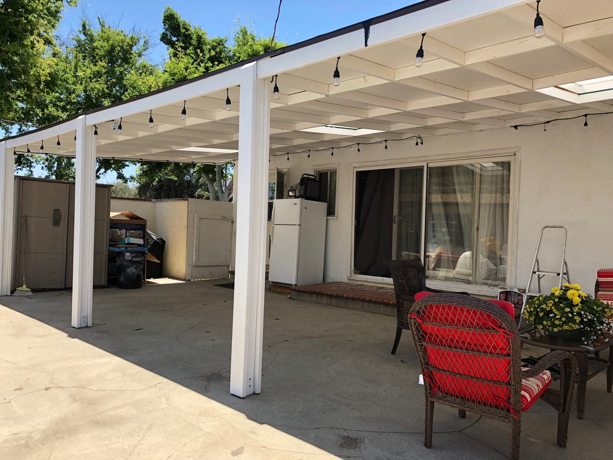 Building Photo - 576 Geneva Ave