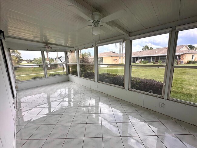 Building Photo - 22 W Country Cove Way