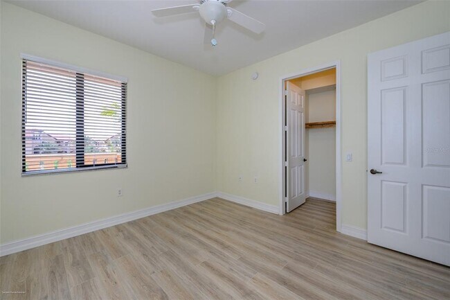 Building Photo - 89 Vivante Blvd