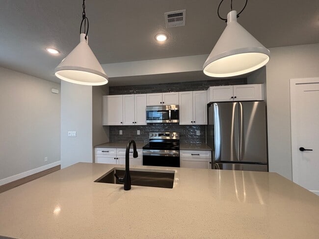 Building Photo - BRAND NEW END TOWNHOME FOR RENT + HALF OFF JANUARY RENT!