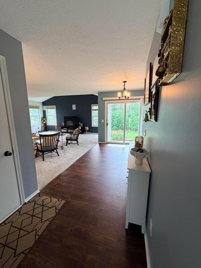 Building Photo - 5205 Wabash River St